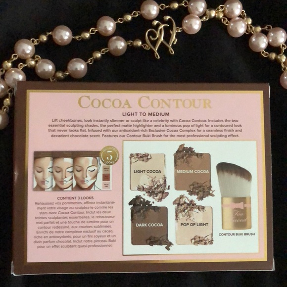 Too Faced Cocoa Contour Chiseled To Perfection - Picture 5 of 5